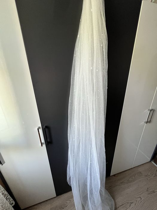 Vand rochie de mireasa