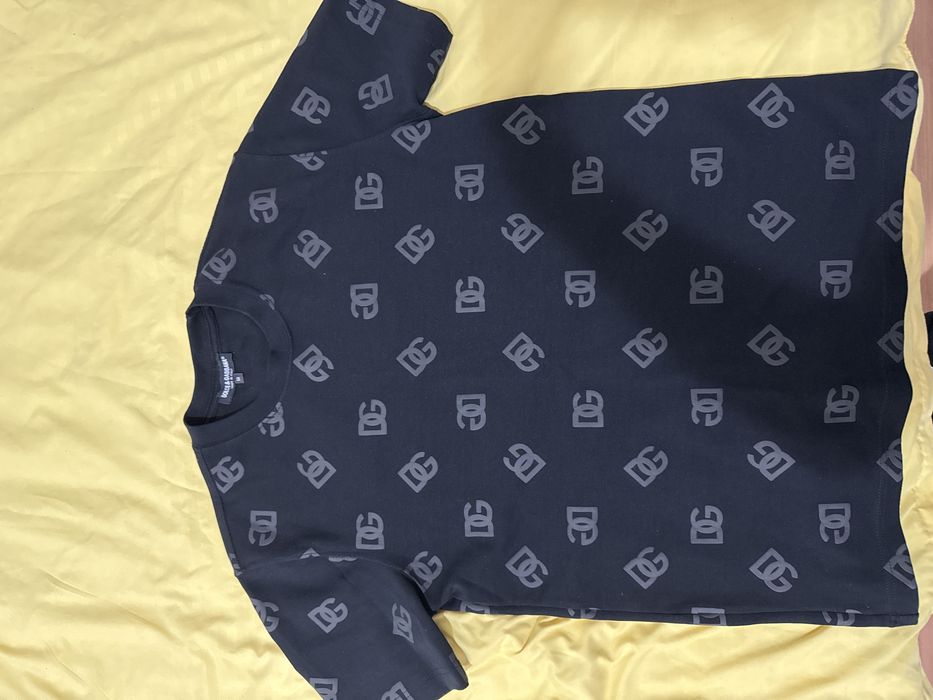 Vând Tricou, Dolce Gabbana