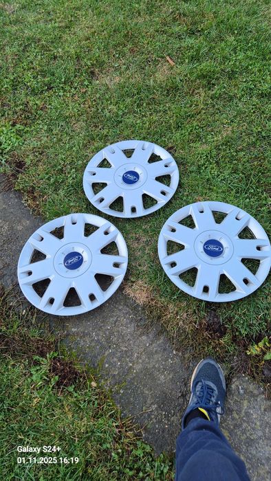 Capac original Ford pe 15.