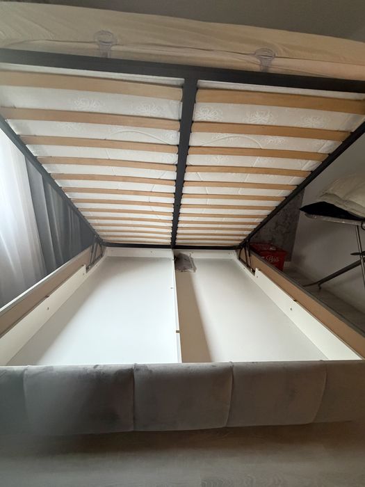 Pat Candy 180/200 + saltea