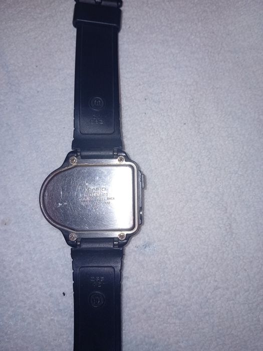 Vând cas casio 766 WM-11