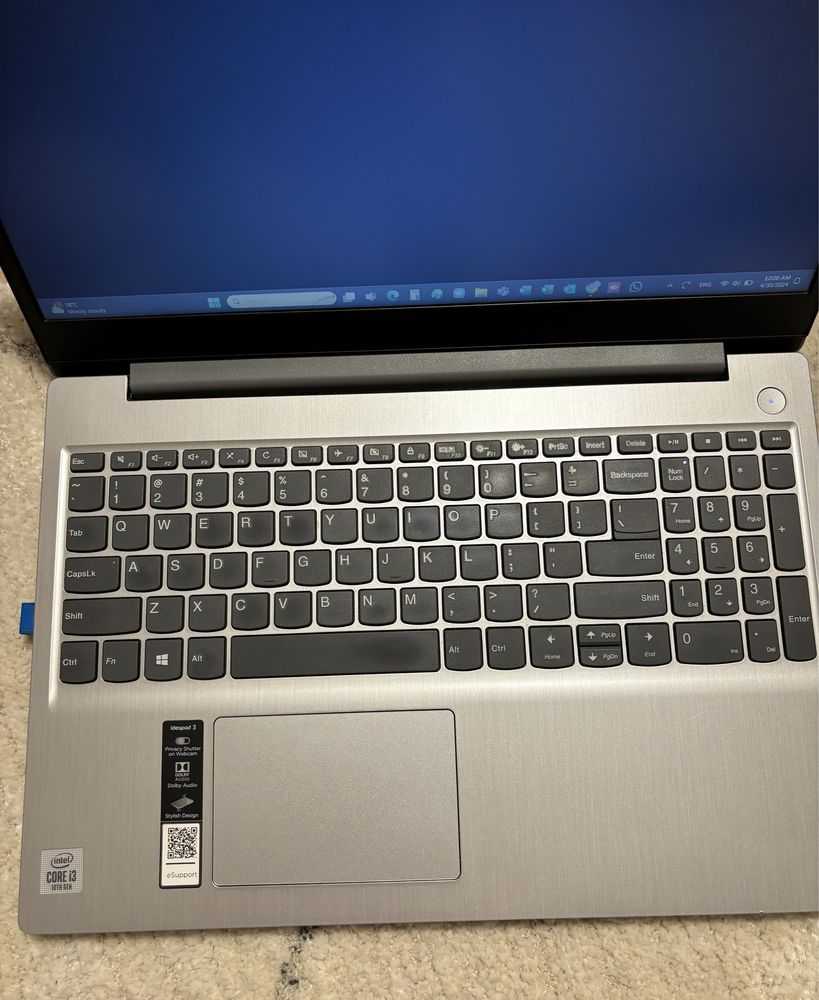 Laptop Lenovo IdeaPad 3 15IIL05 cu procesor Intel Core i3-1005G1