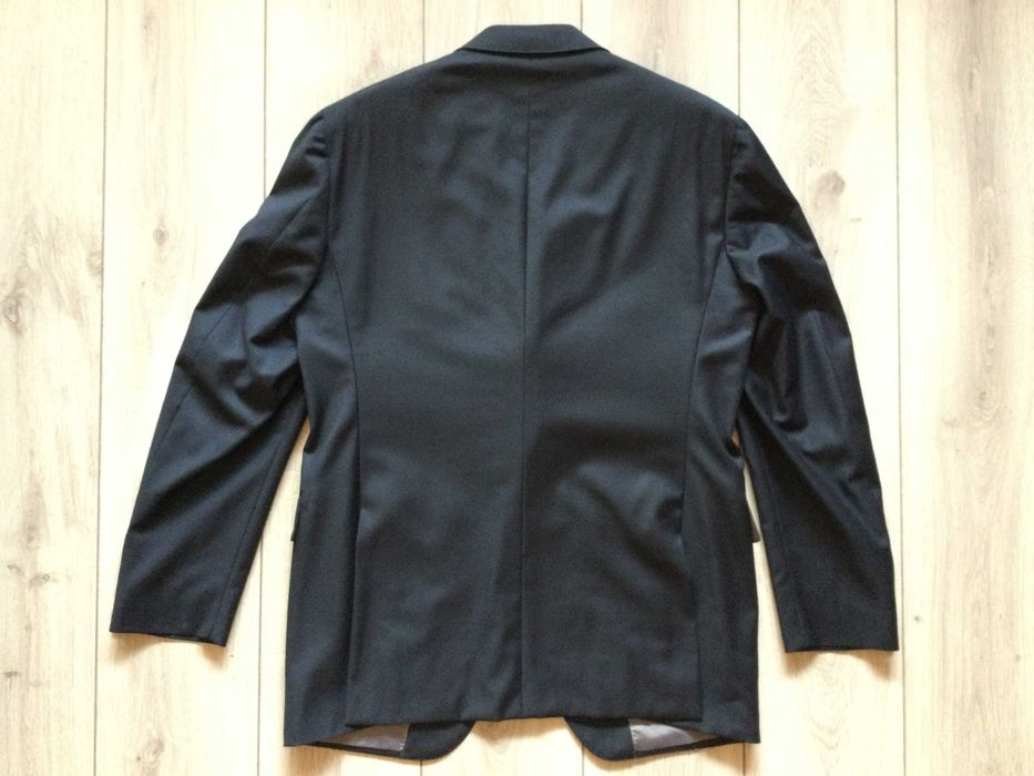 НОВО 100 % оригинално черно сако BOGLIOLI размер 54 / XL от Италия