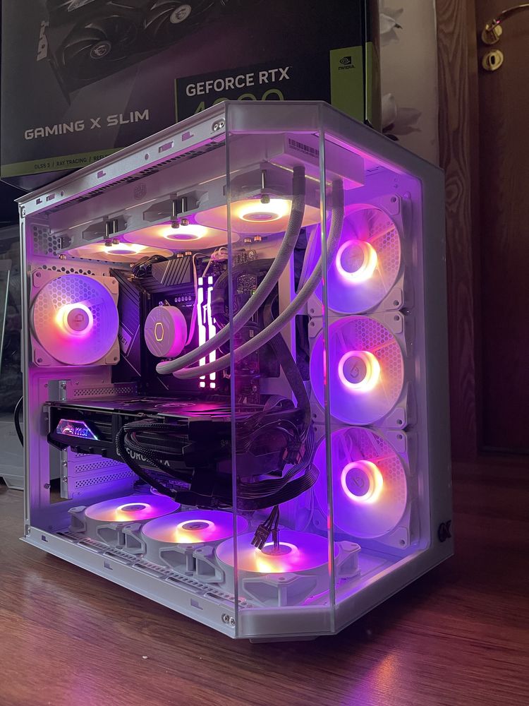 Мощен компютър/ I9 13900K/64GB/Водно/RTX 4090/2TB SSD