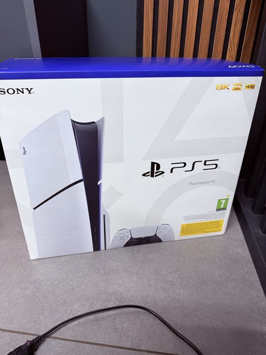 Vand schimb Ps5 slim disk full box garantie factura ps5 pro