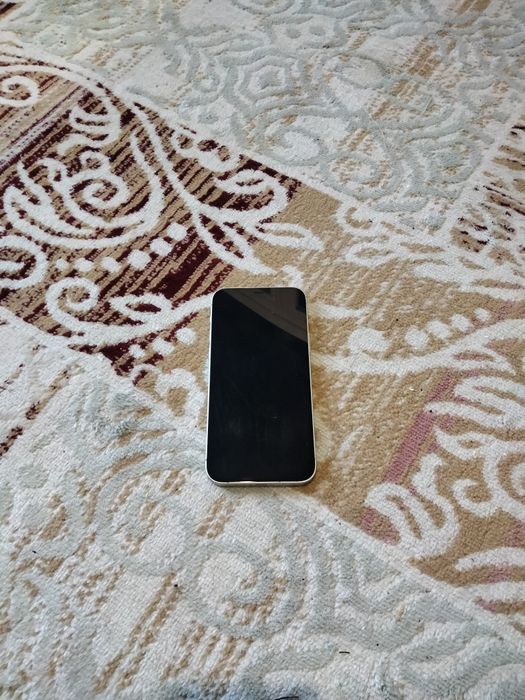 Продам iPhone 12