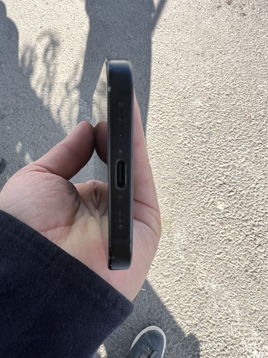 Iphone 15o’zi 128 gb