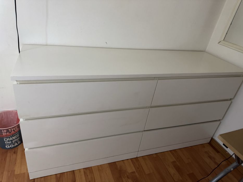 Comoda  ikea malm