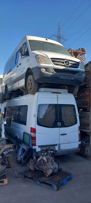 MERCEDES-BENZ SPRINTER 511/515 CDI motor 2.2 Dezmembrez/Dezmembram