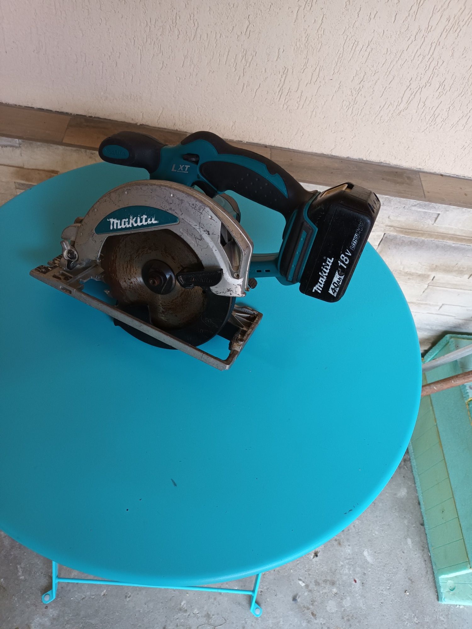 Circular makita 18v