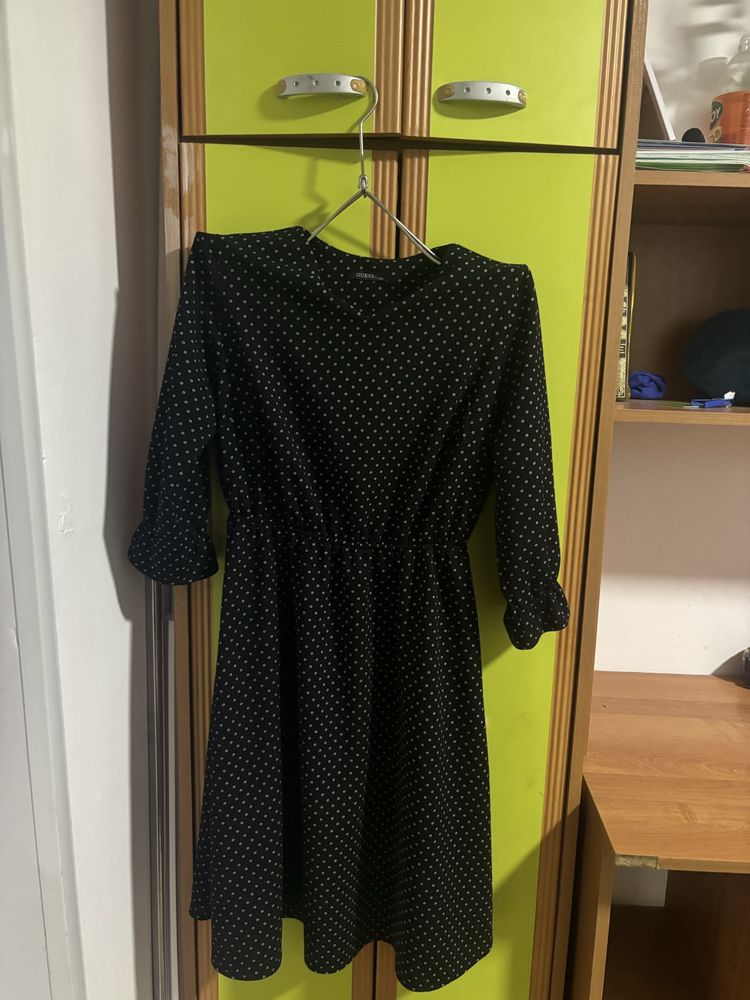 Продам платья 48 размера