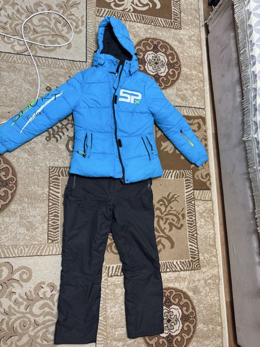 продам лыжный костюм