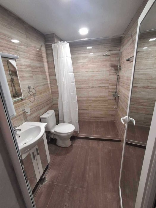 Дава се под наем Тристаен апартамент в София, Връбница 1 - 110 кв.м за 750 € - Снимка #3