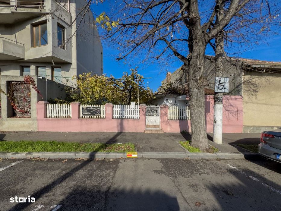 Casa demolabila de vanzare  in Constanta, zona Delfinariu, 310mp
