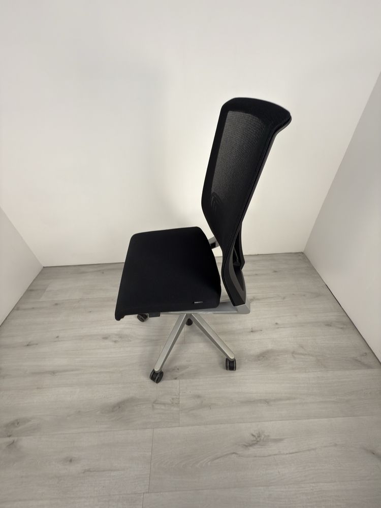 Ергономичен офис стол Hawortn Very CHAIR обзавеждане