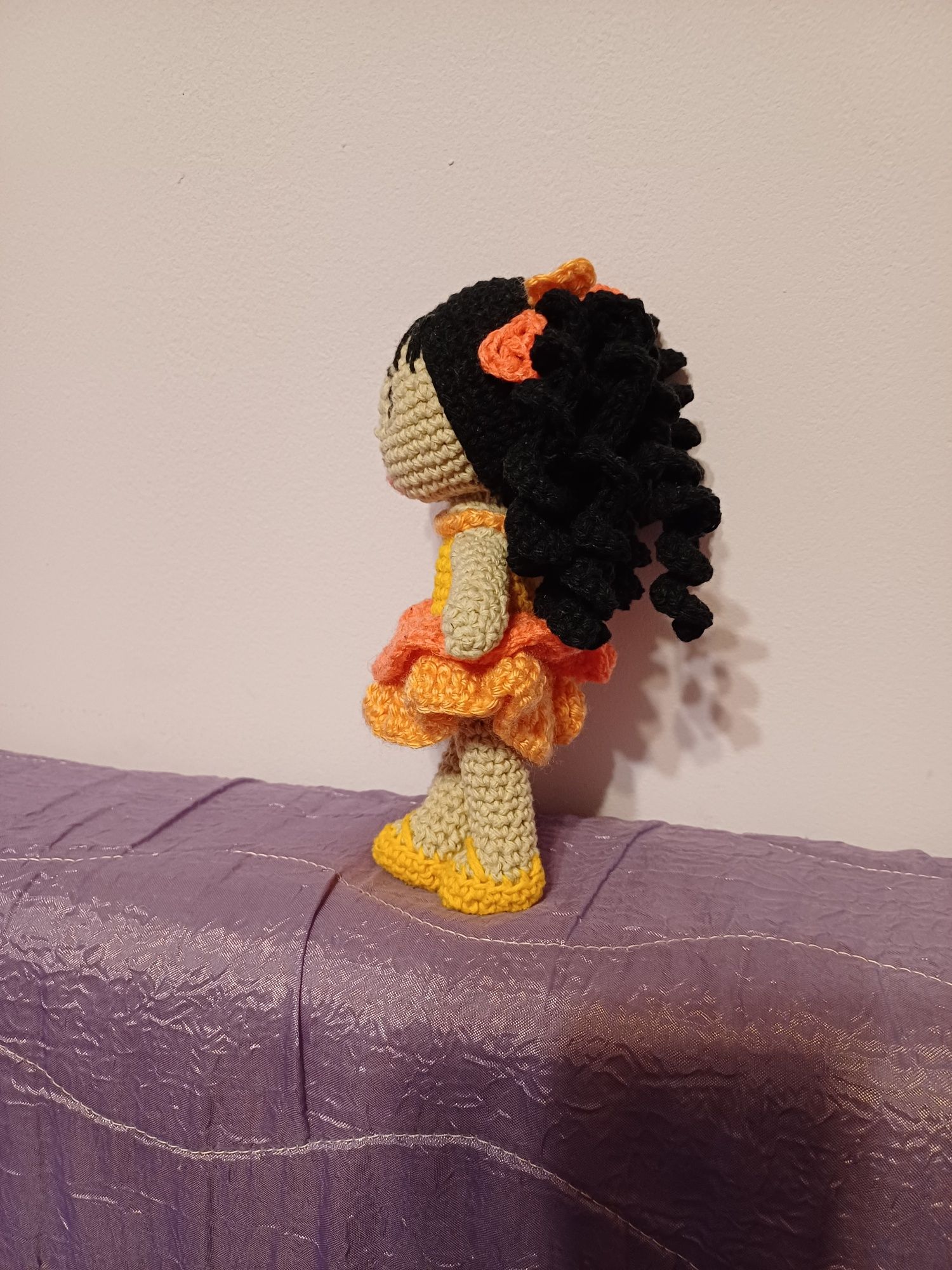 Плетена кукла -амигруми