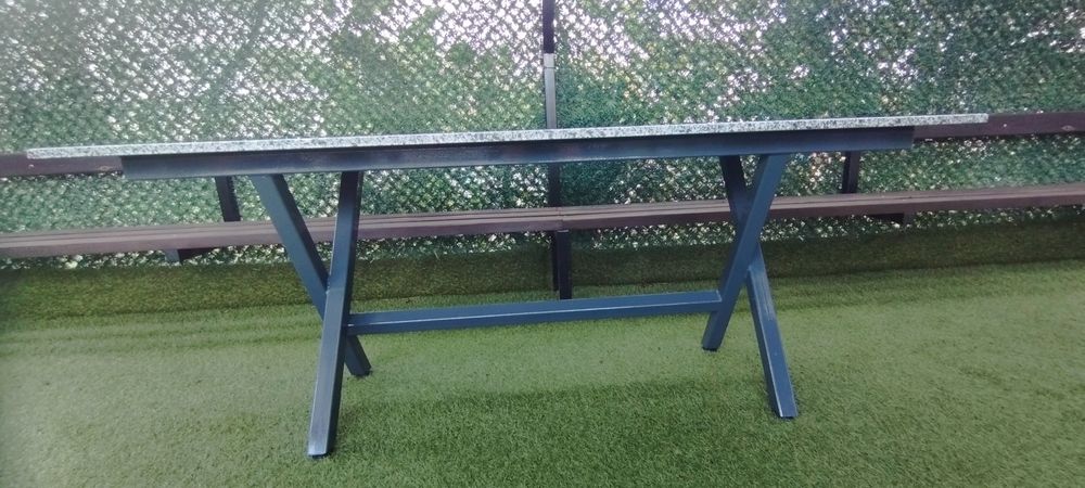 Маса от ГРАНИТ с метална конструкция 200/70