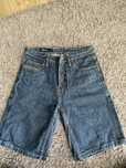 Blugi/ pantaloni scurti Pellepelle nr 30