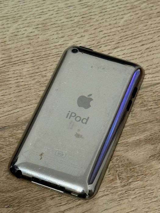 iPod Touch 4th gen 8GB