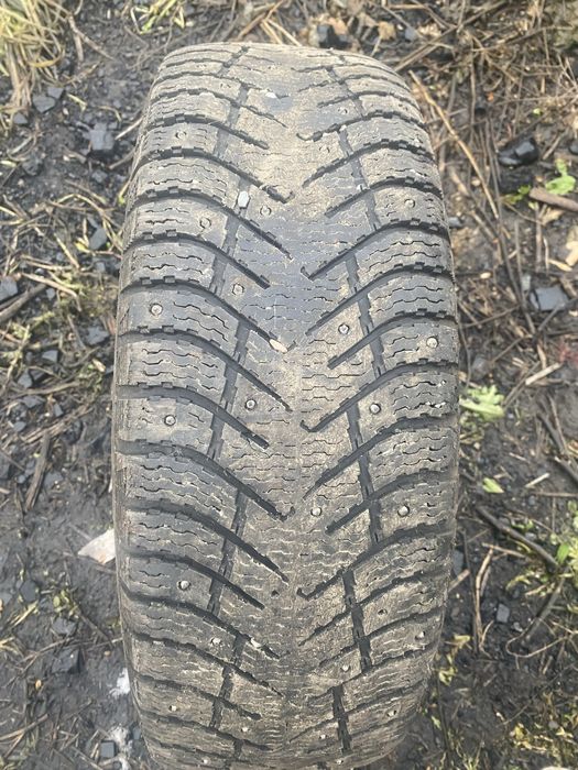 R 15  шины 4 штуки