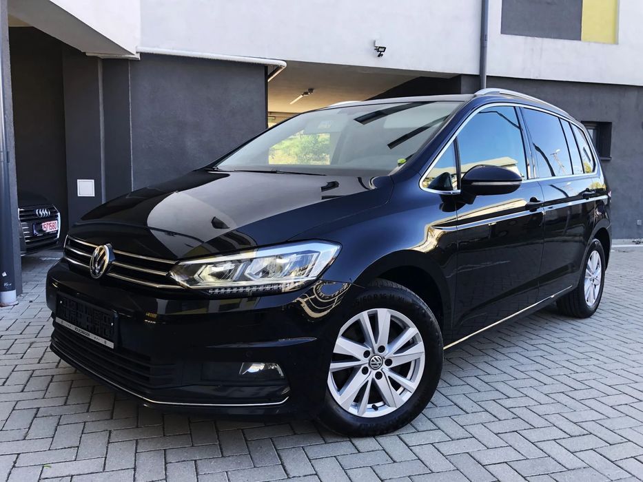 Volkswagen Touran H-Line/2020/Automata/7 Loc/Panoramic/Led/Cam/Navi/Distronic/Full Full