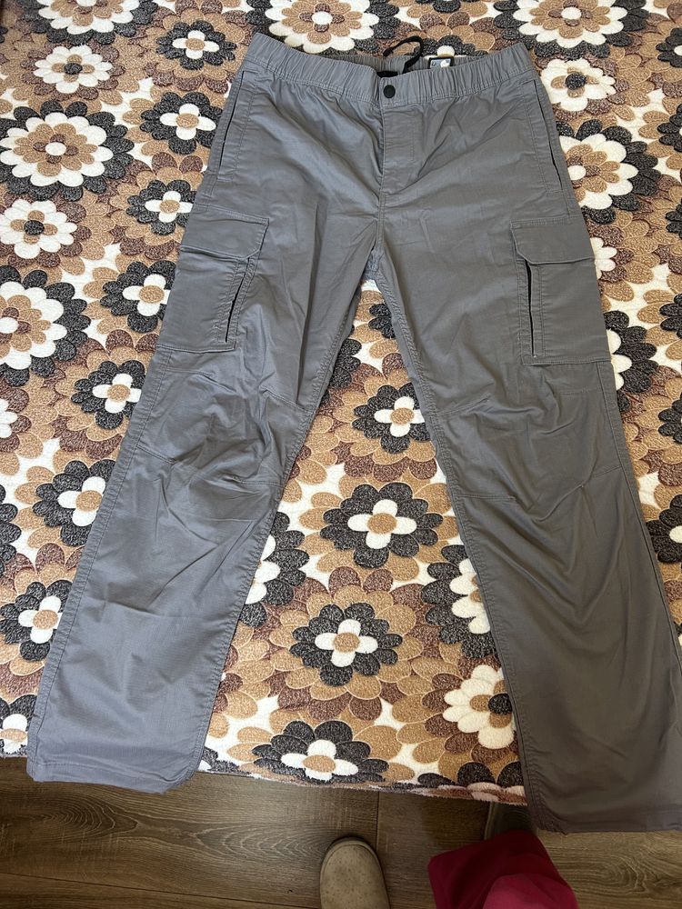 Нов мъжки панталон H&M сив (пролет/есен)