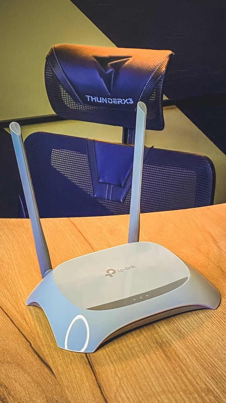 TP-LINK WiFi router