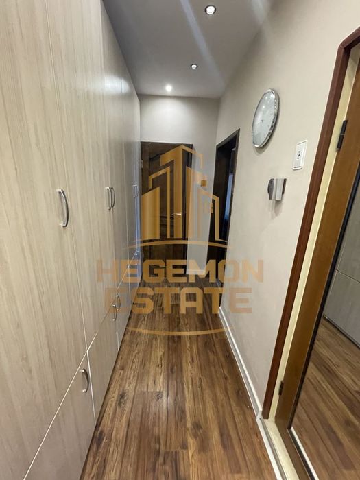 Продава се Четиристаен апартамент в Варна, Център - 100 кв.м за 2250 €/кв.м - Снимка #5