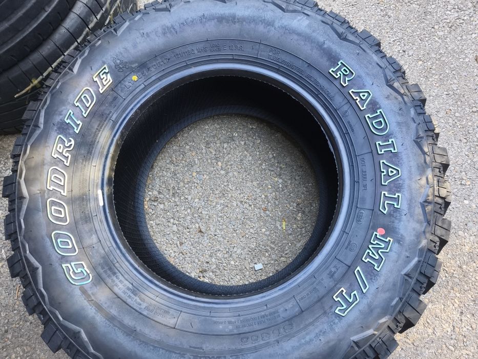 285/70/17" 4бр Cooper discoverer stt pro,dot0423