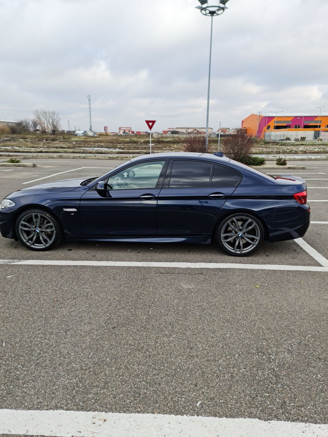 Vând BMW 535 LCI  M Paket
