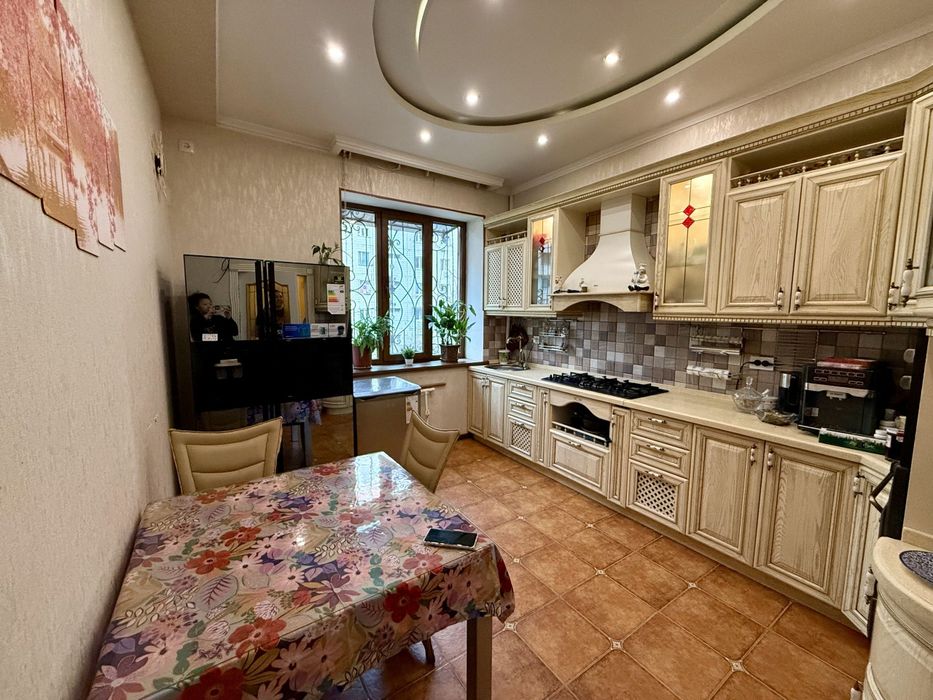 *4/3/9. НОВОСТРОЙКА 135 м². Golden House