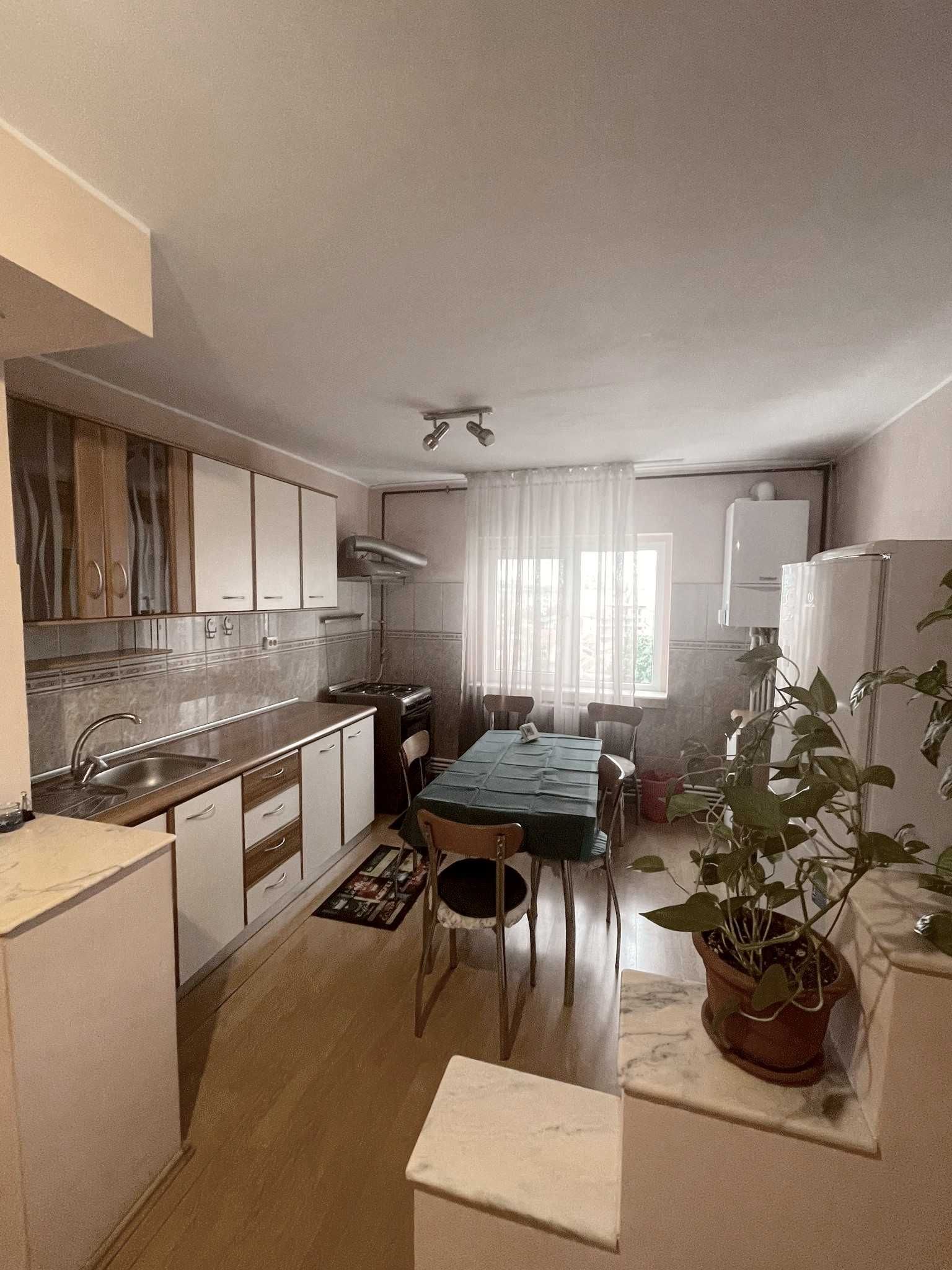 Apartament 3 Camere Cora Brătianu