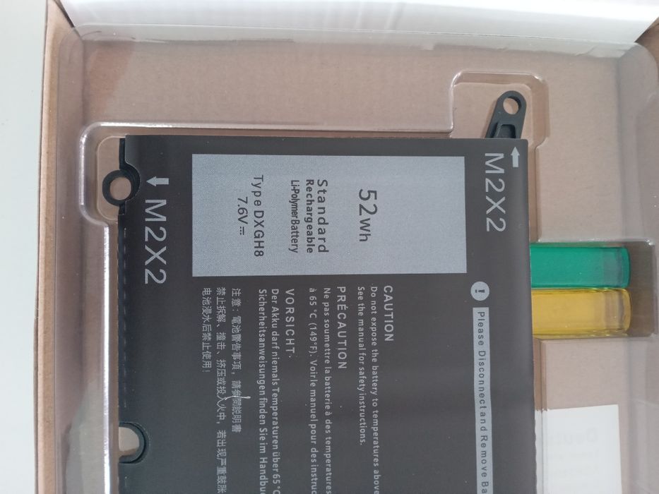 Продавам батерия Dell DXGH8 за XPS 13 9370, 9380, 7390,