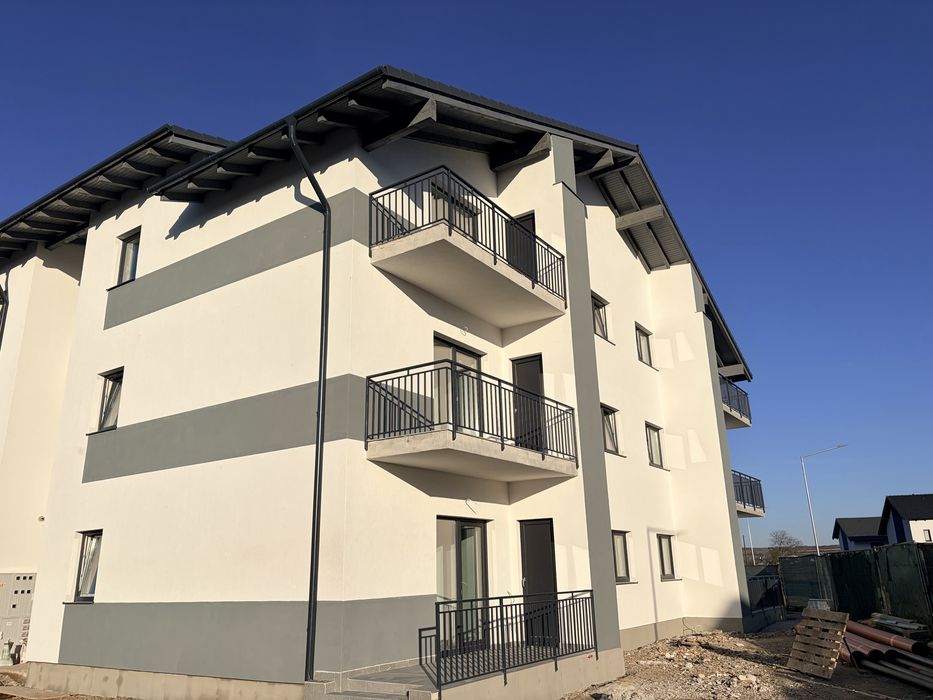 Apartament cu gradina  la vila zona Selimbar