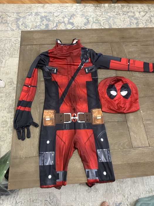 Costum Halloween Deadpool