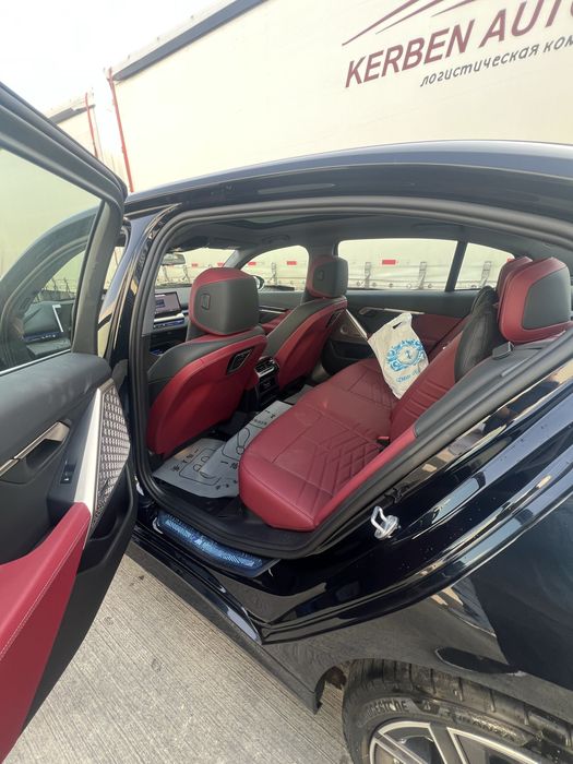 Bmw i5 50 L без пробег 2025