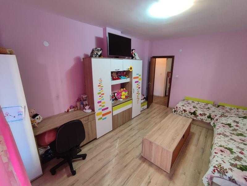 Продава се Тристаен апартамент в София, Зона Б-19 - 90 кв.м за 1555 €/кв.м - Снимка #7