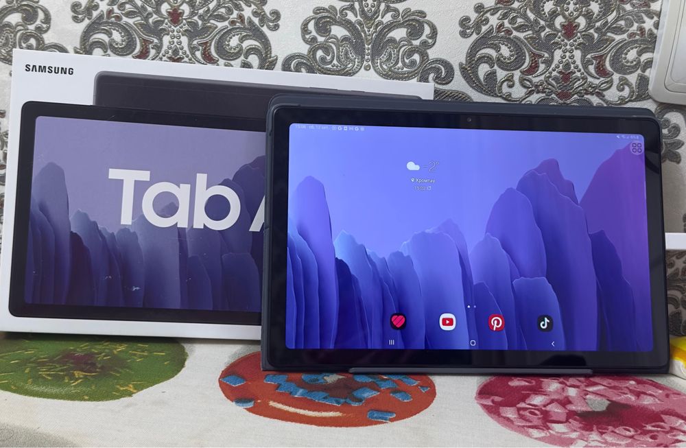 продам планшет Tab A7