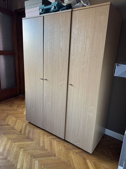 Гардероб двукрилен