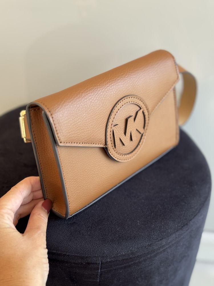 Оригинална чанта/колан Michael Kors MK