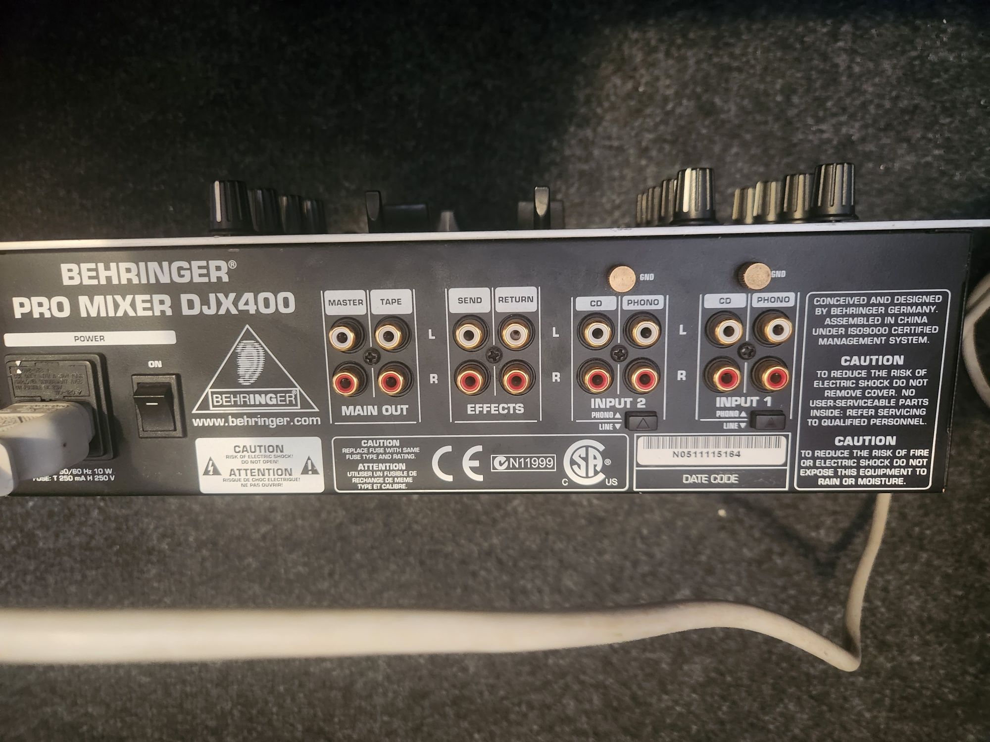 Mixer rar Behringer DJX400