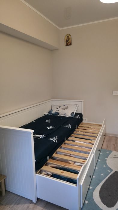 Pat extensibil- Divan Ikea