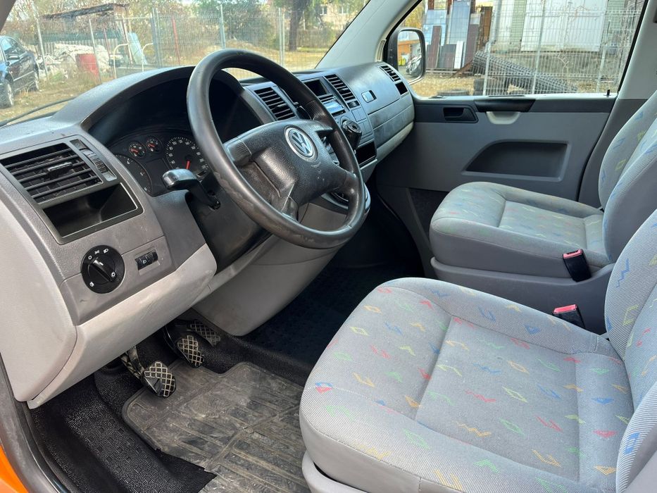 Volkswagen Transporter T5 1.9 TDI, an 2006, fara AC