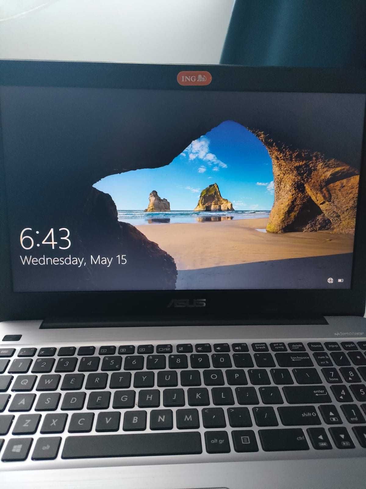 Laptop ASUS  in stare perfecta de funcționare