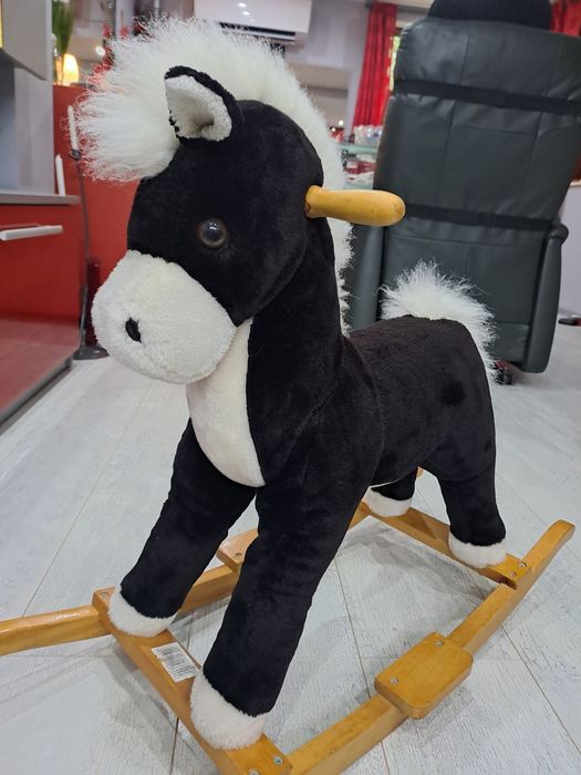 Люлеещо конче със звук