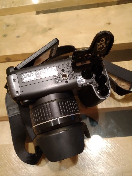 Canon PowerShot SX10 IS 20x zoom + Case Logic чанта