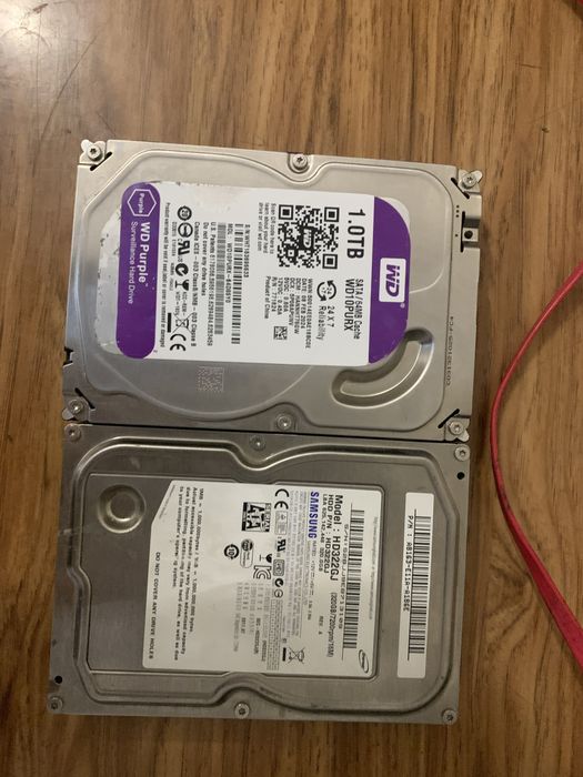 Жесткие диски в сумме 1300гб