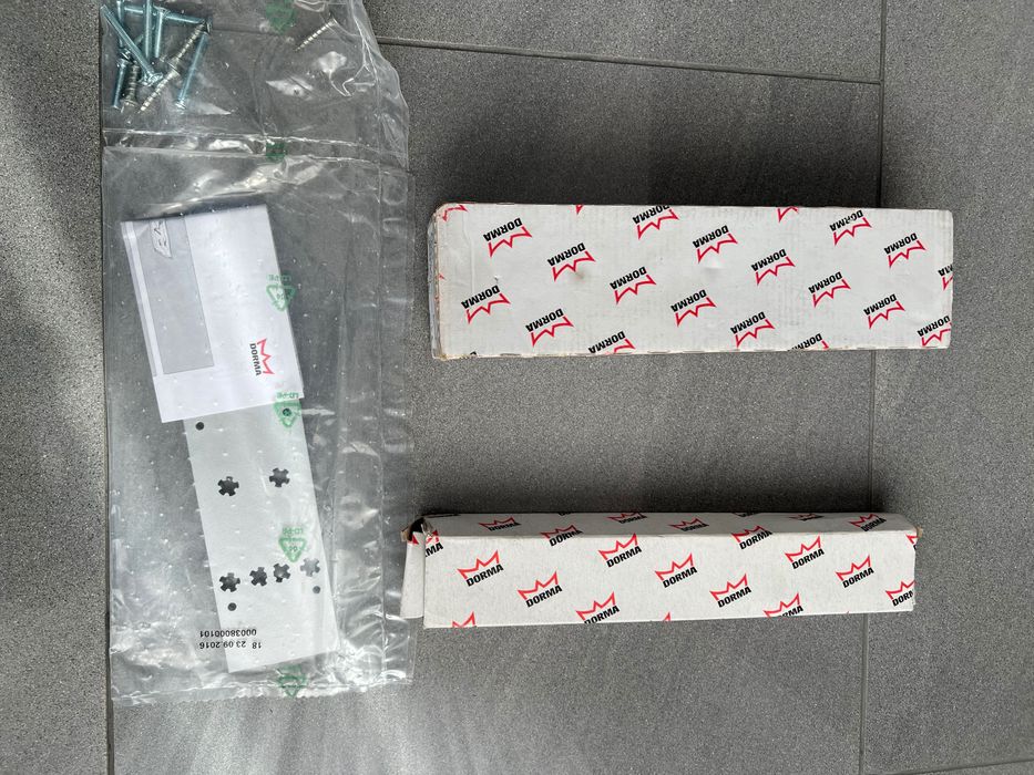 Dorma -Amortizor hidraulic uși  TS83 EN 3-6 BCA  Set complet Nou