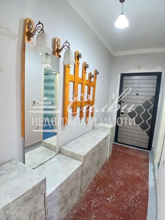 Двустаен САНИРАН апартамент - кв.Тракия!