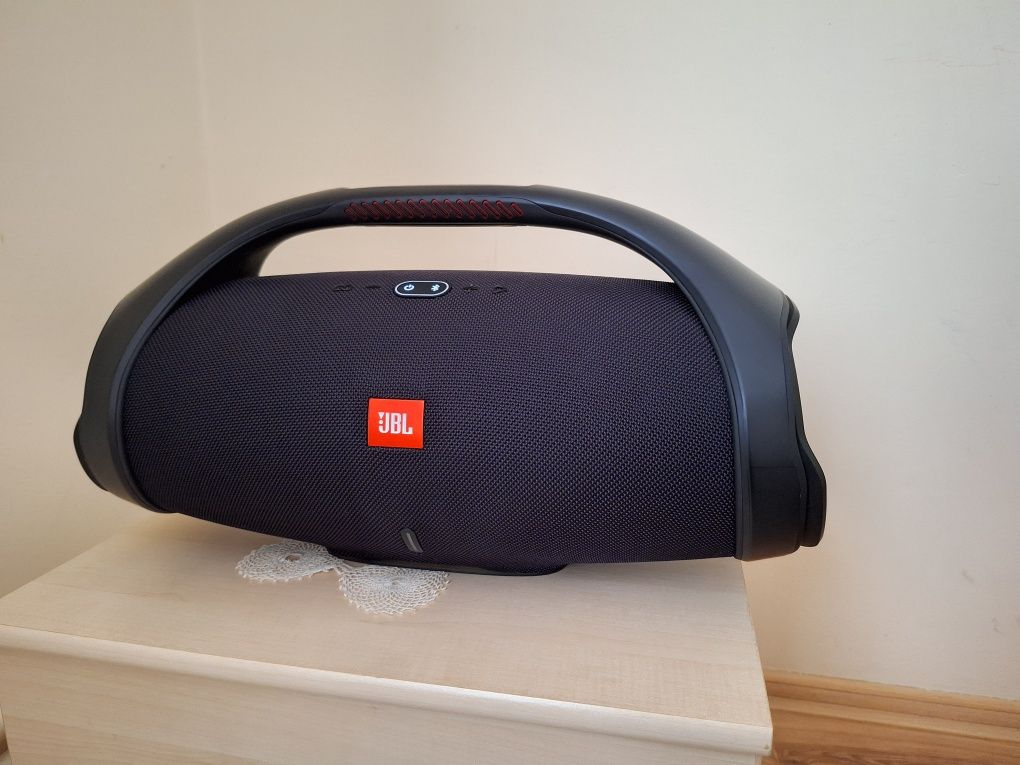 Vand JBL Boombox 2